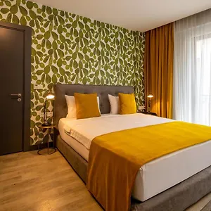 green-parrot.istanbul-turkeyhotels.com/