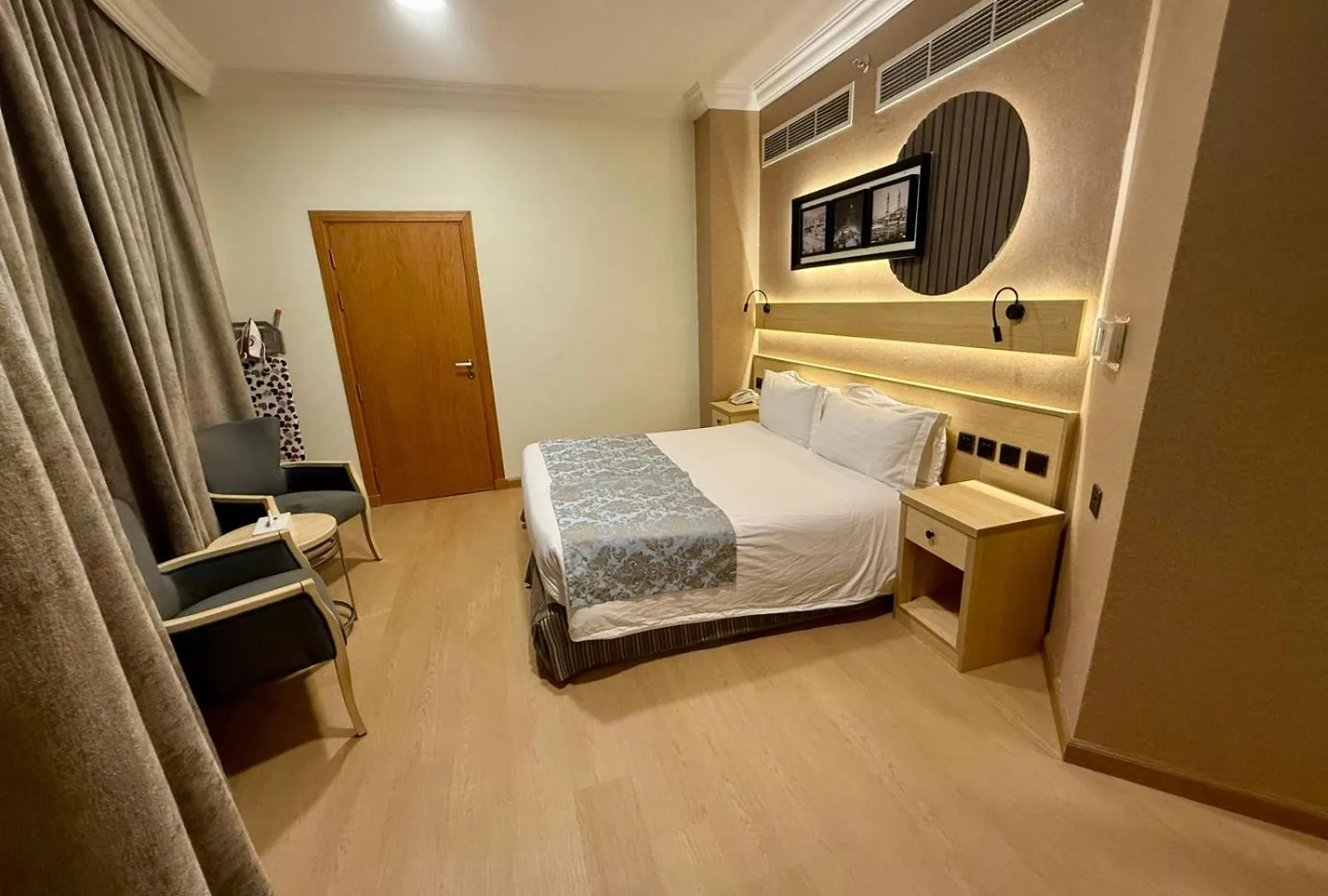 Azka Al Safa Hotel Mecca 3*,  Saudi Arabia