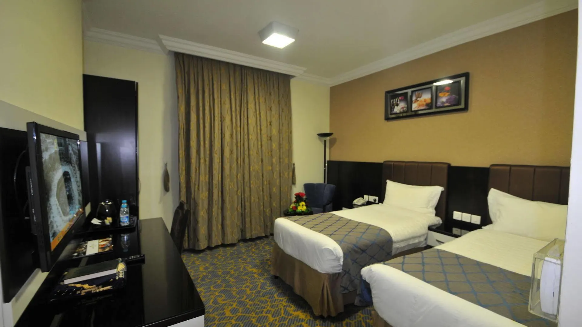 Azka Al Safa Hotel Mecca 3*,  Saudi Arabia